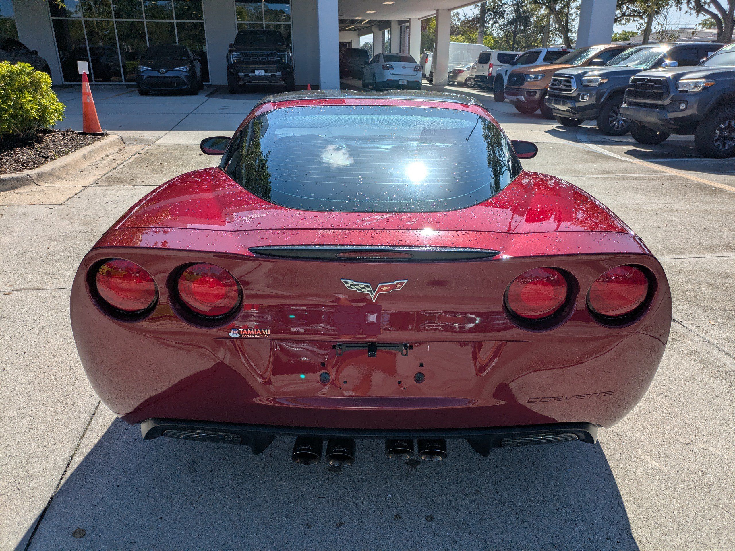 Used 2006 Chevrolet Corvette Coupe w/ Preferred Equipment Group RWD image 5