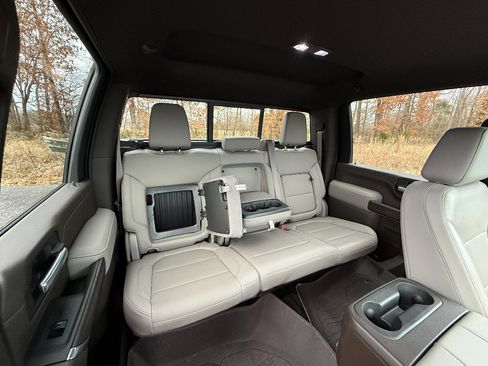 Used 2020 GMC Sierra 2500 SLT w/ SLT Convenience Package image 30