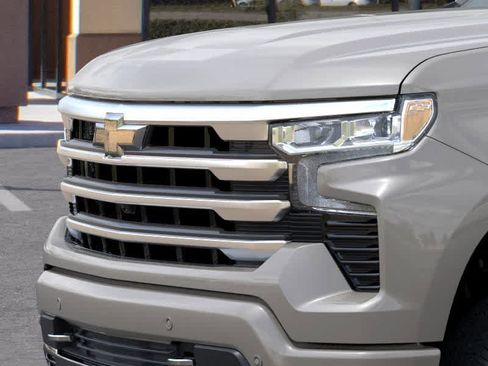 New 2026 Chevrolet Silverado 1500 High Country w/ High Country Premium Package AWD/4WD image 13