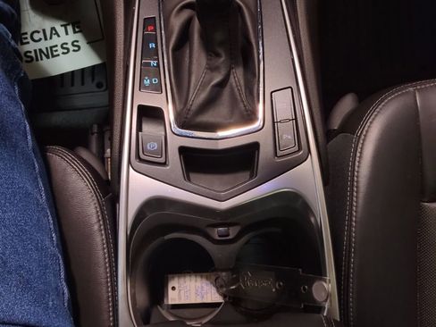 Used 2015 Cadillac SRX Luxury image 20