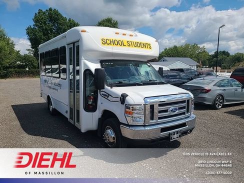 Used 2017 Ford E-350 and Econoline 350 Super Duty w/ Shuttle Bus Prep Package RWD image 1