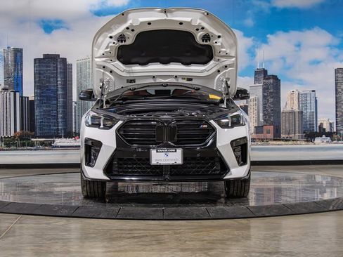 Certified 2024 BMW X2 M35i w/ Premium Package image 4