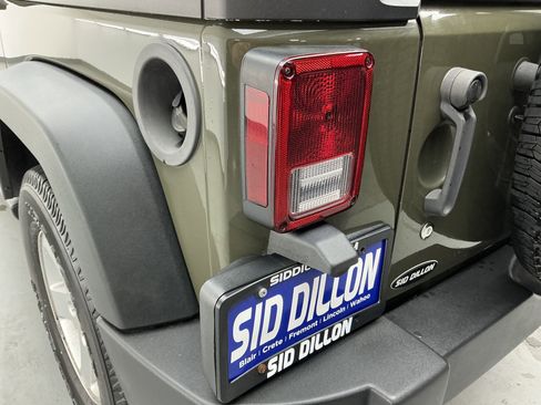 Used 2015 Jeep Wrangler Sport w/ Quick Order Package 24S image 18