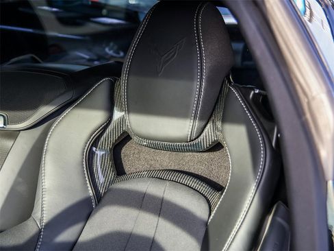 Used 2023 Chevrolet Corvette Stingray Coupe w/ Z51 Performance Package image 17