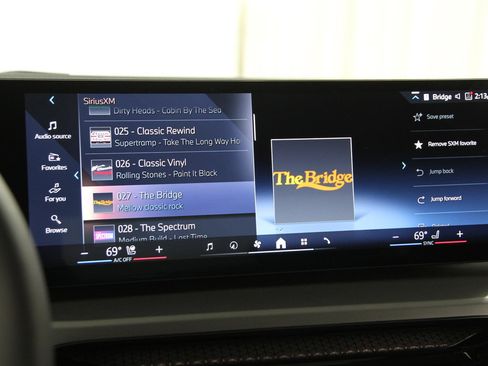 Certified 2025 BMW 230i xDrive 230i xDrive w/ Convenience Package image 11