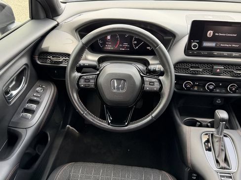 Used 2024 Honda HR-V Sport image 13