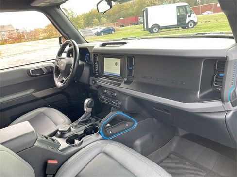 Used 2023 Ford Bronco Black Diamond image 26