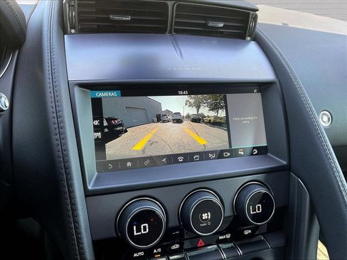 Used 2023 Jaguar F-TYPE Convertible RWD image 12