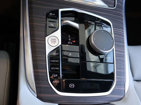 New 2026 BMW X5 xDrive40i w/ Climate Comfort Package image 35