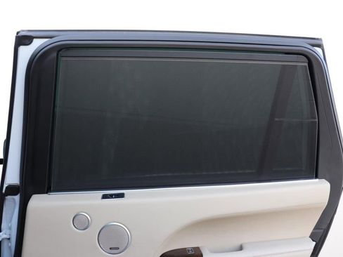 Used 2017 Land Rover Range Rover Long Wheelbase Supercharged image 76