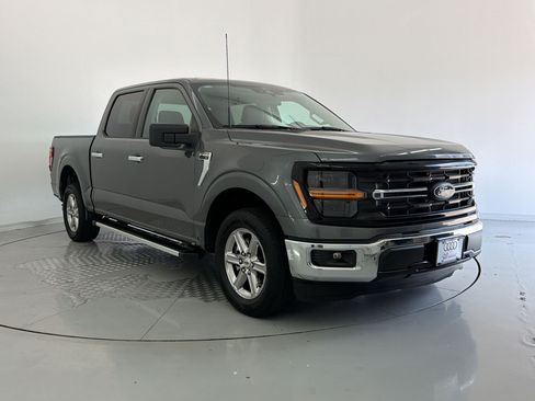 Used 2025 Ford F150 XLT w/ Equipment Group 301A Standard RWD image 7