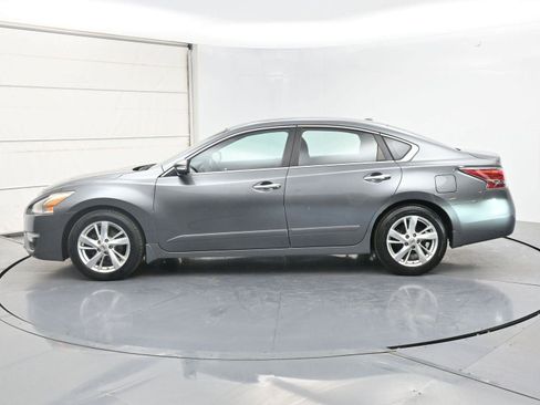Used 2015 Nissan Altima 2.5 SL w/ Technology Package FWD image 21