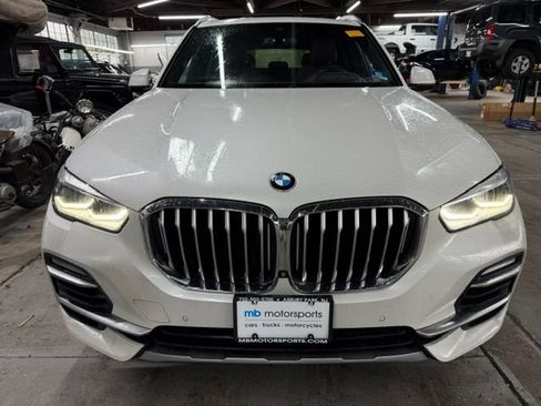 Used 2019 BMW X5 xDrive40i w/ Luxury Seating Package AWD/4WD image 4