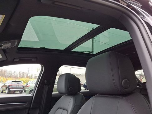 Certified 2025 Audi Q3 2.0T Premium Plus w/ Premium Plus Package image 14