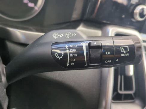 Used 2023 Kia Sorento LX image 24