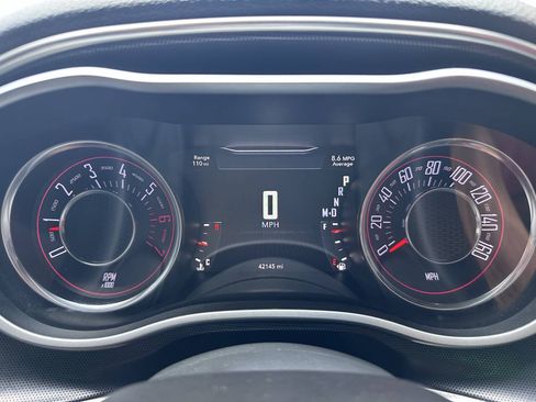 Used 2015 Dodge Challenger R/T Plus RWD image 21