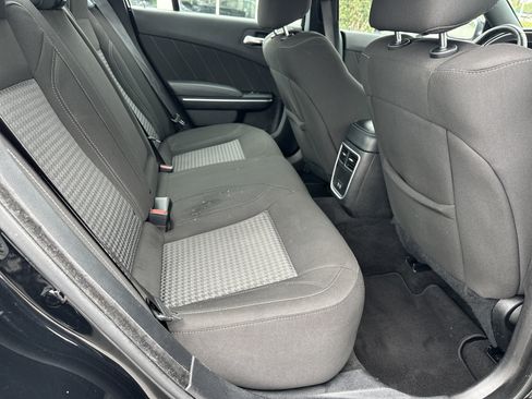 Used 2022 Dodge Charger SXT w/ Cold Weather Package image 17