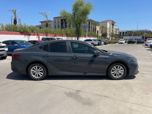 Used 2025 Toyota Camry LE FWD image 3
