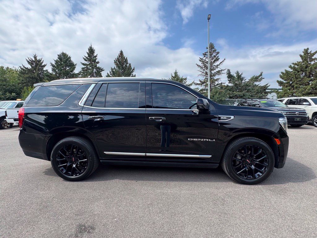Used 2023 GMC Yukon Denali w/ Denali Reserve Package AWD/4WD image 7