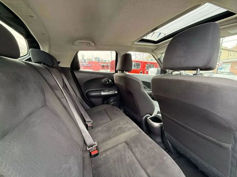 Used 2016 Nissan Juke SV w/ Cold Weather Package image 46