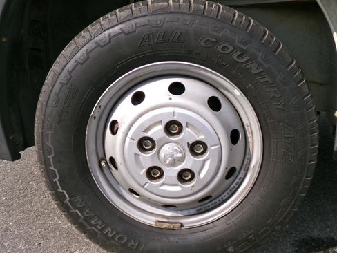 Used 2017 RAM ProMaster 1500 image 17