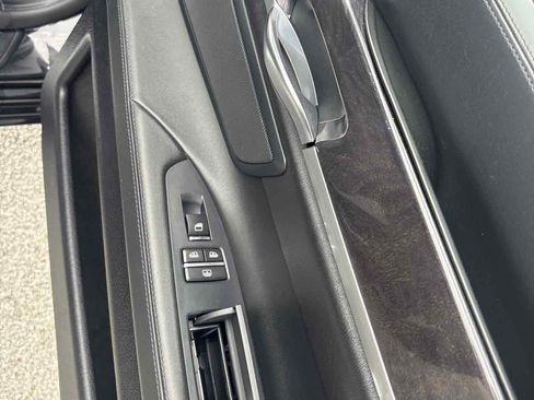 Used 2010 BMW 750Li image 19