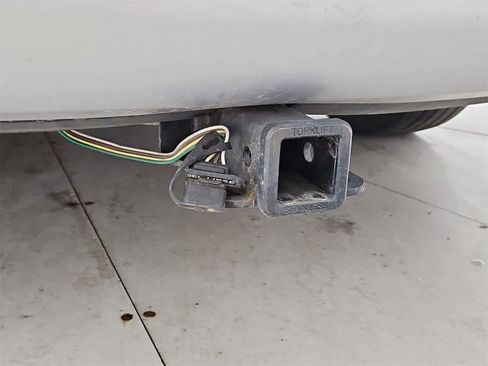 Used 2023 Kia Carnival LX image 35