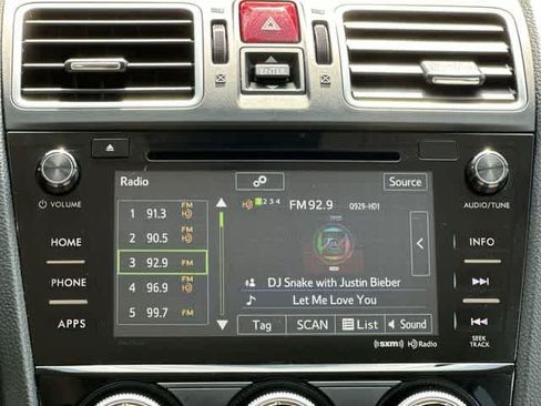 Used 2018 Subaru Forester 2.5i Limited AWD/4WD image 11