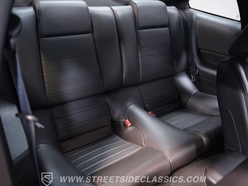 Used 2005 Ford Mustang GT RWD image 36