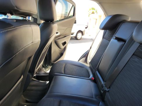 Used 2016 Buick Encore FWD image 29