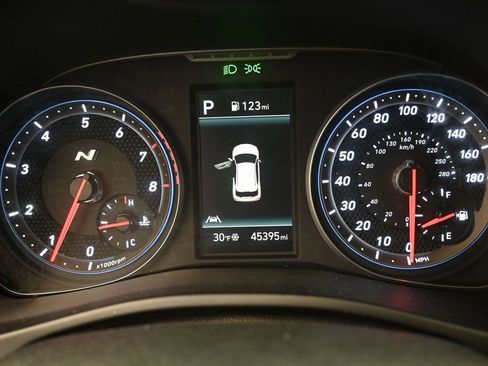 Used 2022 Hyundai Veloster N image 20