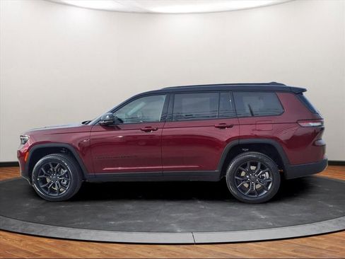 New 2025 Jeep Grand Cherokee L Limited AWD/4WD image 12