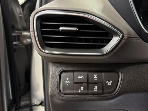 Used 2020 Hyundai Santa Fe SEL AWD/4WD image 10