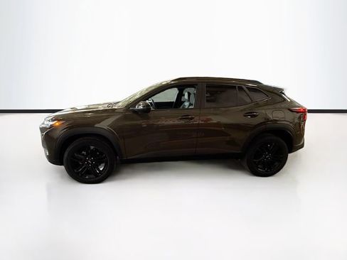 Used 2024 Chevrolet Trax ACTIV image 9