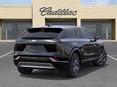New 2025 Cadillac Optiq Luxury 1 image 4