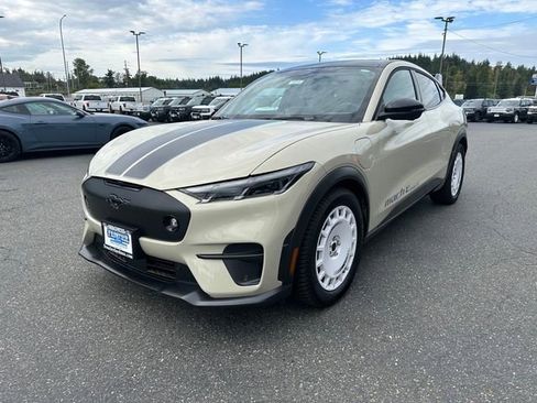 New 2025 Ford Mustang Mach-E GT image 7