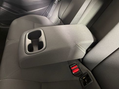 Used 2022 Toyota Corolla LE image 33
