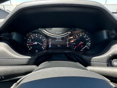 New 2026 Jeep Compass Latitude AWD/4WD image 23