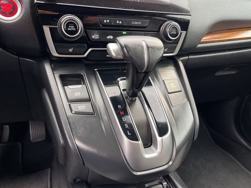 Certified 2018 Honda CR-V Touring image 17