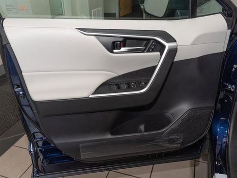 New 2025 Toyota RAV4 XLE Premium image 8