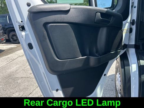 Used 2025 RAM ProMaster 2500 w/ Convenience Group FWD image 29