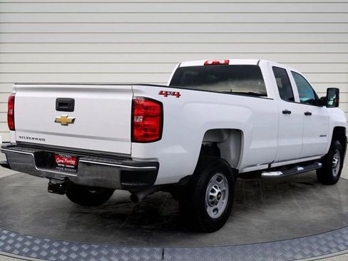 Used 2019 Chevrolet Silverado 2500 W/T w/ WT Convenience Package image 7