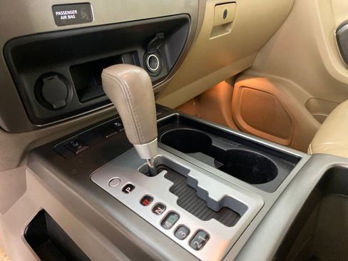 Used 2015 Nissan Armada SL w/ Moonroof Package image 21