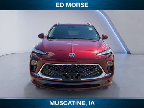 Used 2024 Buick Encore GX Avenir w/ Avenir Technology Package AWD/4WD image 3