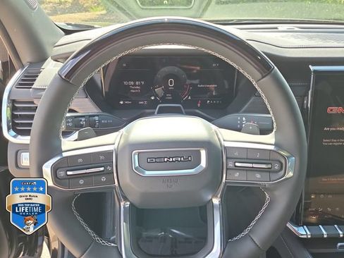 New 2026 GMC Acadia Denali w/ Super Cruise Package AWD/4WD image 23