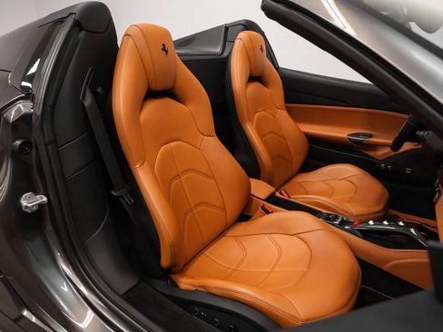 Certified 2018 Ferrari 488 Spider RWD image 21