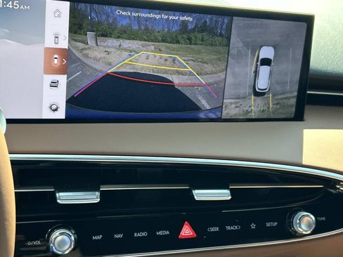 New 2026 Genesis GV70 2.5T Advanced image 37