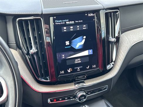 Certified 2021 Volvo XC60 T5 Inscription image 21