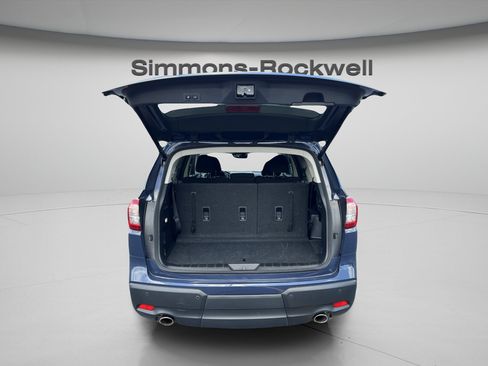 Used 2025 Subaru Ascent Premium AWD/4WD image 9