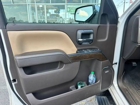 Used 2018 GMC Sierra 1500 Denali w/ Denali Ultimate Package AWD/4WD image 25